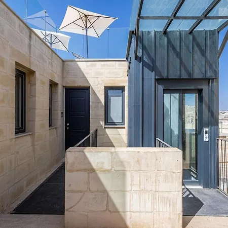 Old Theatre - Maddalena * La Valeta