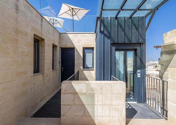 Old Theatre - Maddalena * Valletta