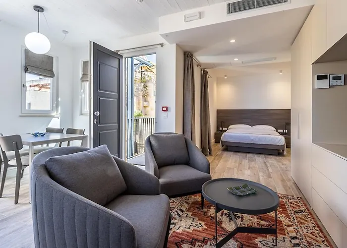 Old Theatre - Maddalena